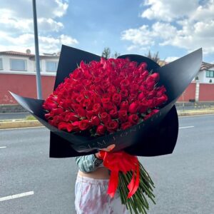 Ramo Clásico 50 Rosas